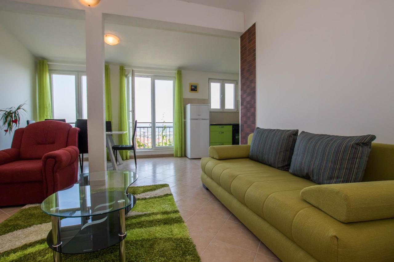 Apartment Andrea Trogir Exterior photo