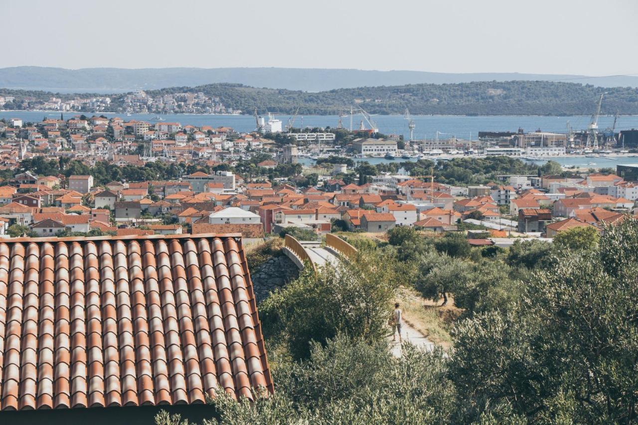 Apartment Andrea Trogir Exterior photo