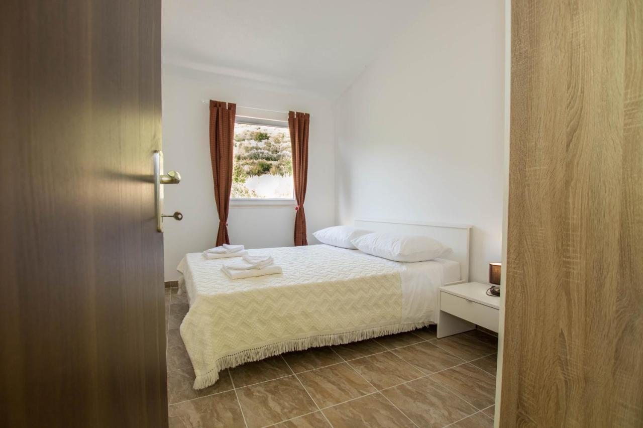 Apartment Andrea Trogir Exterior photo