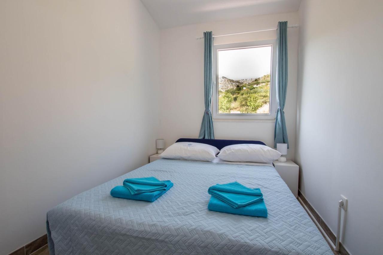 Apartment Andrea Trogir Exterior photo